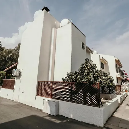 Miltos House 別荘