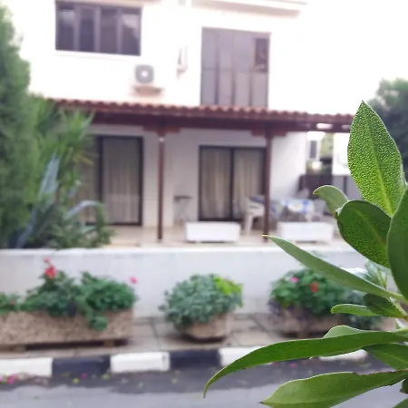 Дом отдыха Miltos House Ларнака