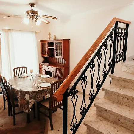 Дом отдыха Miltos House